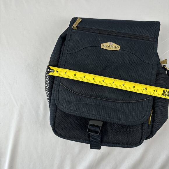 Ricardo Beverly Hills Black Daypack Backpack Travel Overnight Carry On Bag - Picture 15 of 16